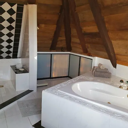 Hr Valkenburg Villa *